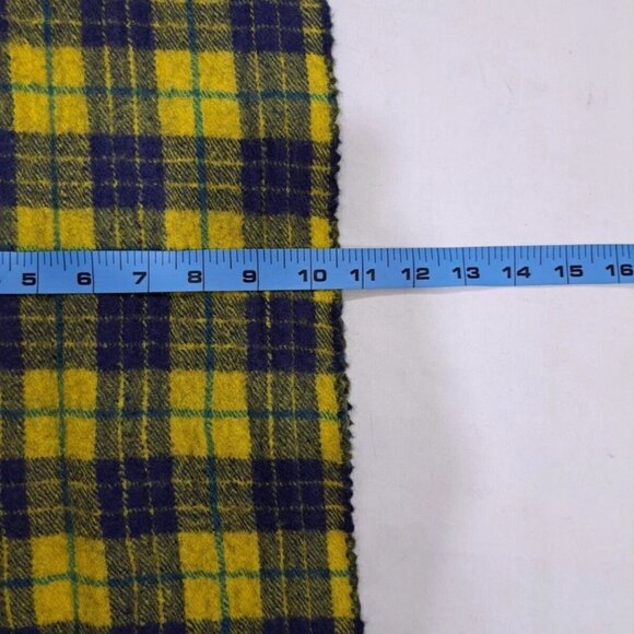 GUCCI Tartan Wool Classic Nova Check Plaid Fringe Embroidered Yellow SCARF - Picture 6 of 6